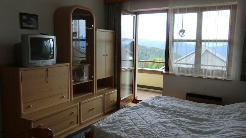 Apartment Margret Im Haus Sonnleitn Sonnenalpe Nassfeld Pokoj fotografie