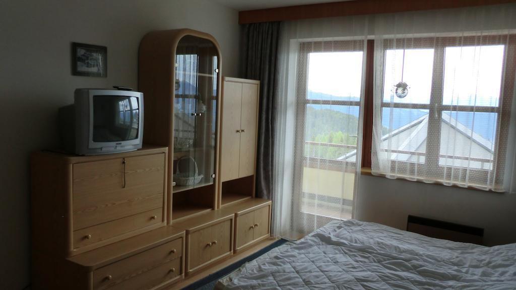 Apartment Margret Im Haus Sonnleitn Sonnenalpe Nassfeld Pokoj fotografie