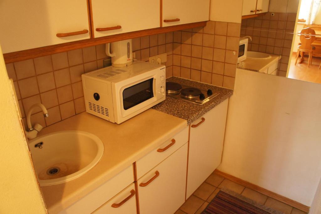 Apartment Margret Im Haus Sonnleitn Sonnenalpe Nassfeld Pokoj fotografie