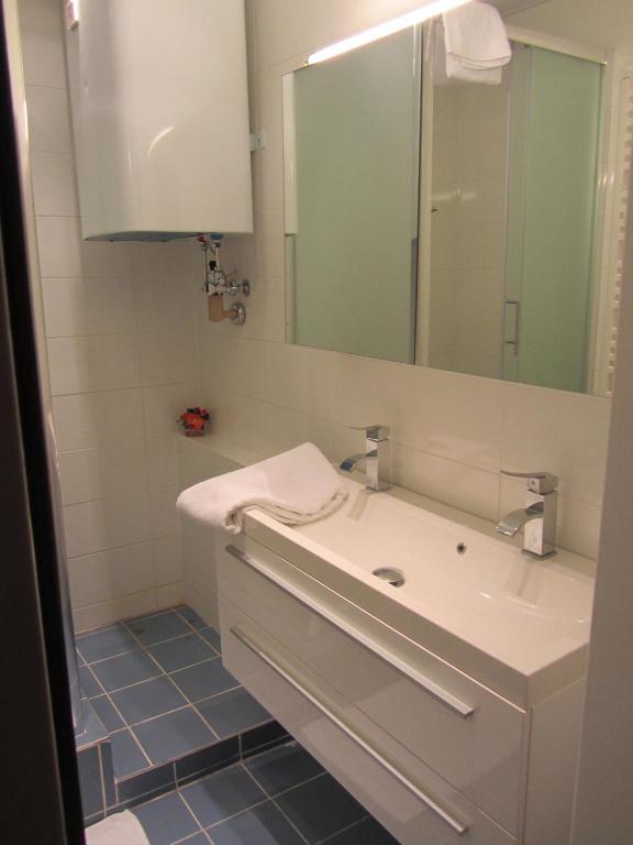 Apartment Margret Im Haus Sonnleitn Sonnenalpe Nassfeld Pokoj fotografie